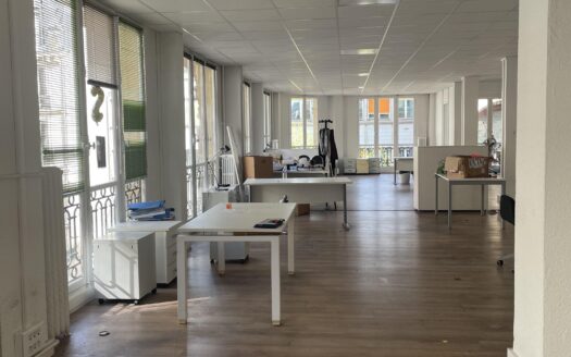 Bureaux à louer de 263m2